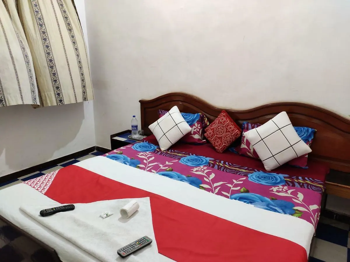 Agra Paying Guest House