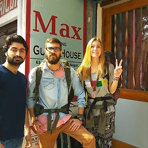 Guest house Max, Agra (Uttar Pradesh)