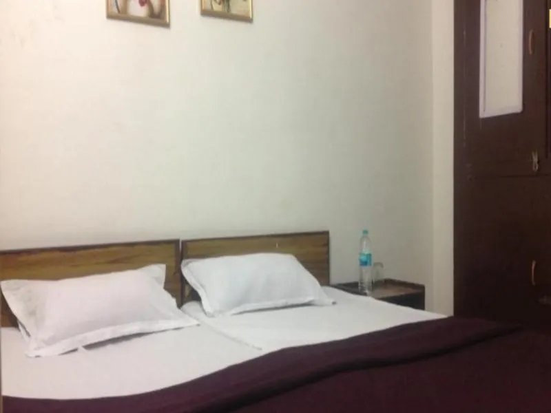 Agra Paying Guest House